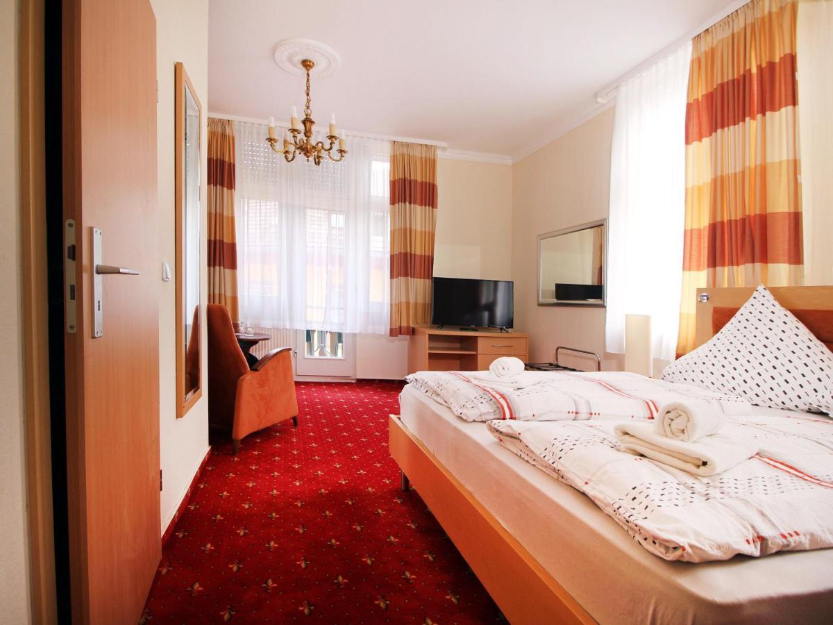 Hotel Neustaedter Hof Titisee-Neustadt Εξωτερικό φωτογραφία